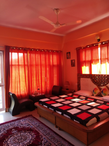Bedroom 5, Love Kush Cottage, Shimla