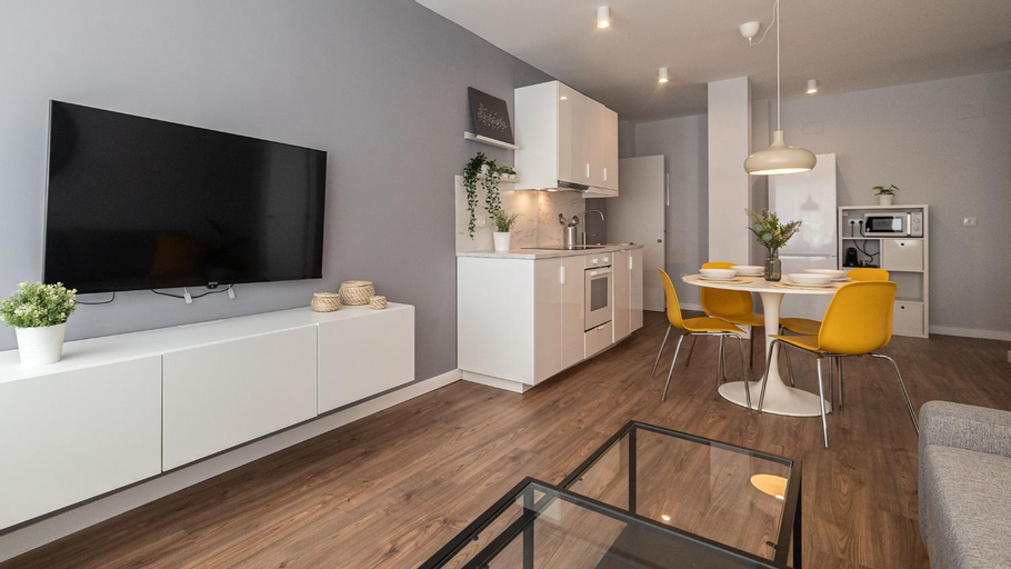 Others 4, Apartamento Luis de Vargas, Huelva