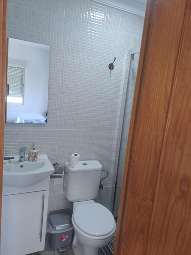 Bathroom 2, Casa Salma, Sevilla