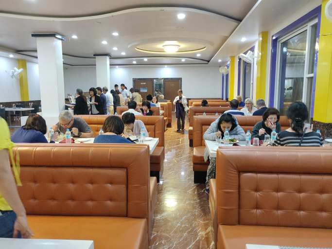 Food & Drinks 5, Bodhgaya Seven Inn Hotel n Restaurant, Gaya
