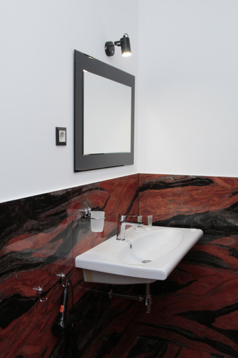 Others 3, Chayka Home Hotel, Sviatoshyns'kyi