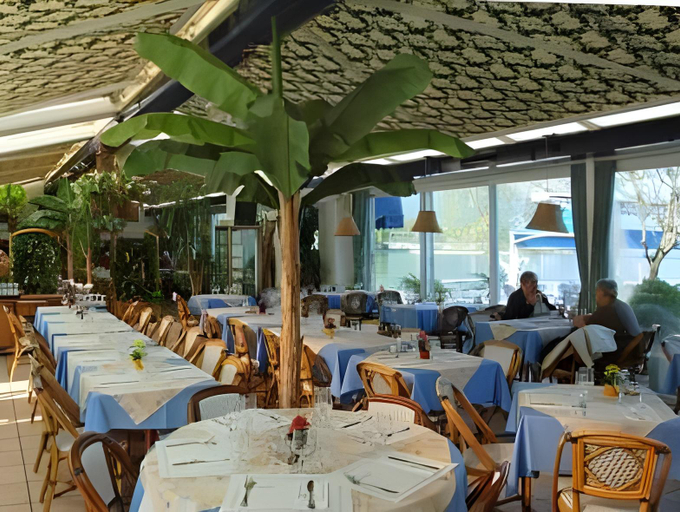 Food & Drinks 5, Hotel Du Port, Aigle