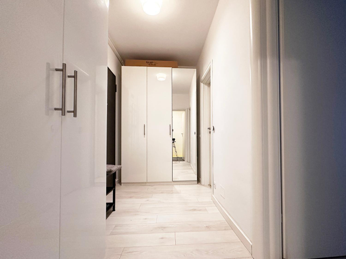 Public Area, Smart Living Plaza, Municipiul Bucuresti