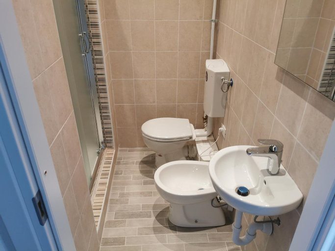 Bedroom 3, Eco del Mare, Savona