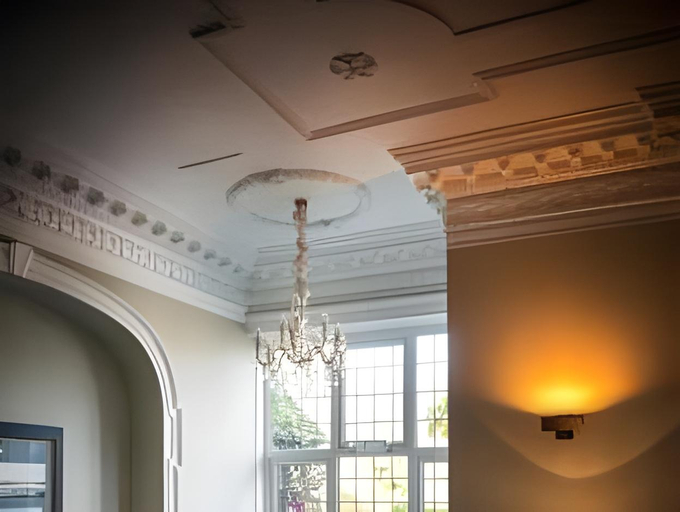 Others 4, Merchants Manor Spa, Cornwall
