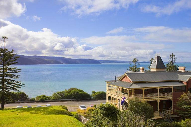 Others 4, Apartment 35 Pacific Apartments, Surf Coast - West