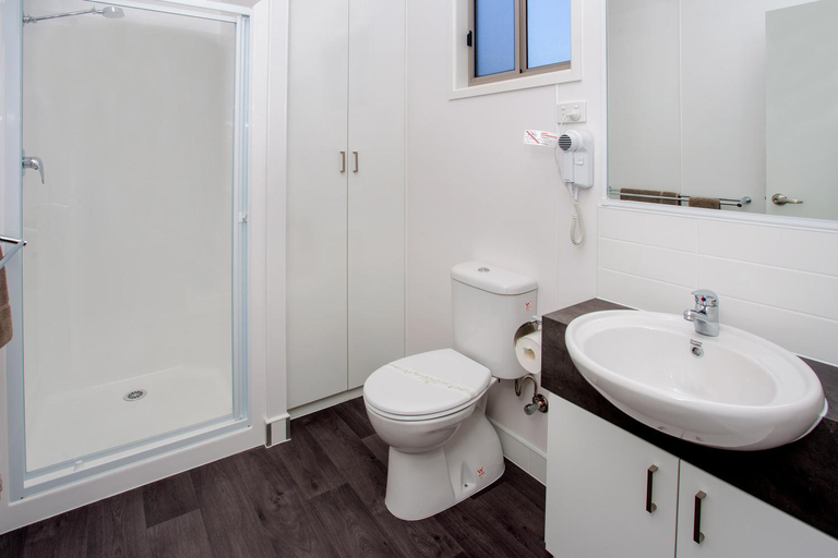 Bathroom 3