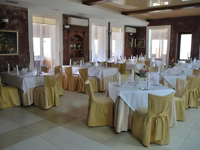 Food & Drinks 5, Sribni Leleky Hotel & Spa, Luts'ka