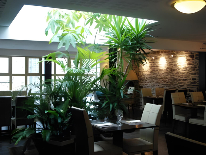 Food & Drinks 5, Hotel Ariane, Manche