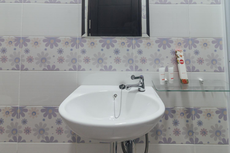 Bathroom 5