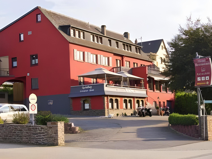 Others 2, Kachelburg, Mayen-Koblenz