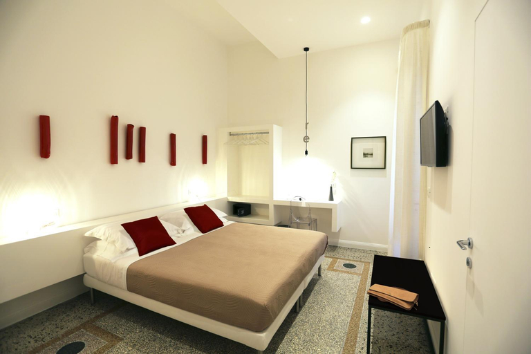 Bedroom 14