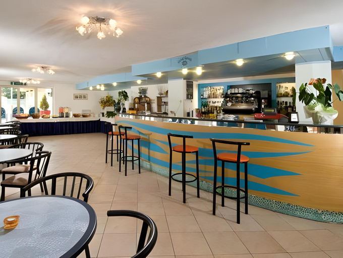 Food & Drinks 5, Hotel Zenith, Ravenna