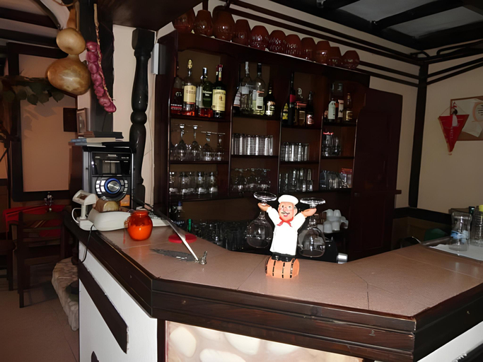 Food & Drinks 4, Hotel Saint Nicola, Razlog