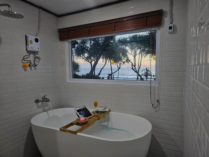 Bathroom 5