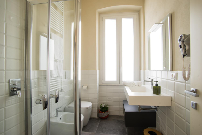 Bathroom 2, BB CA DE MA, Savona