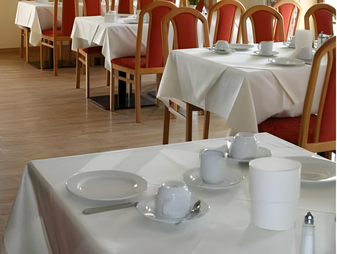 Food & Drinks 4, Apparthotel Garni Superior Simsseeblick, Rosenheim