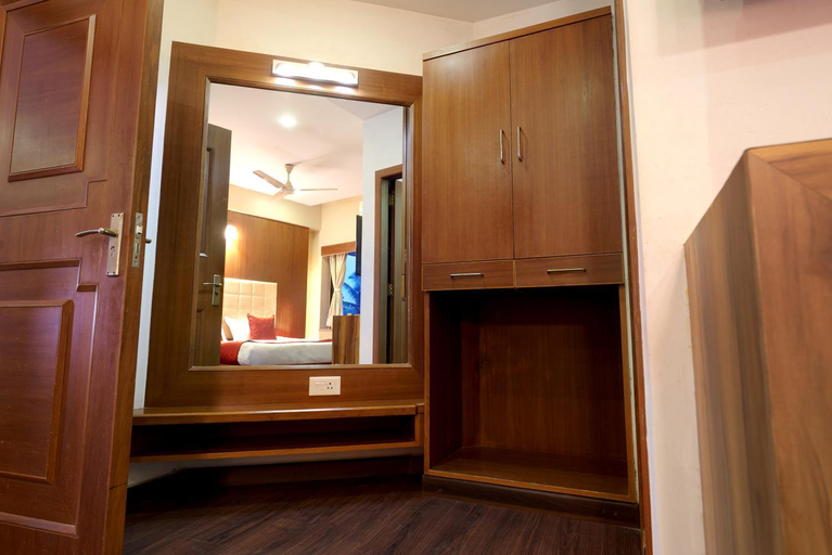 Others 3, Hotel Prestige, Mangalore, Dakshina Kannada