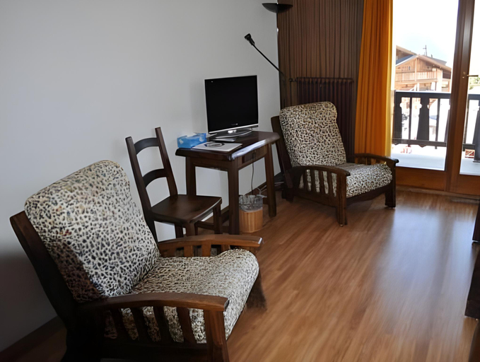 Public Area, Hotel Les Chamois, Entremont