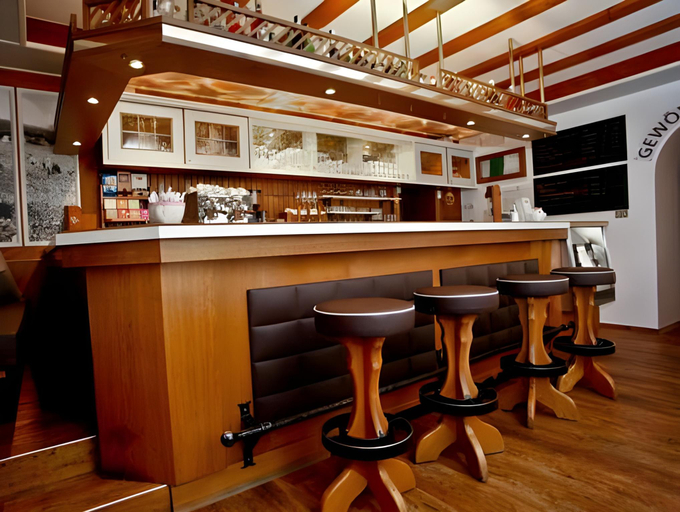 Food & Drinks 4, Alpin & Stylehotel Die Sonne, Bolzano