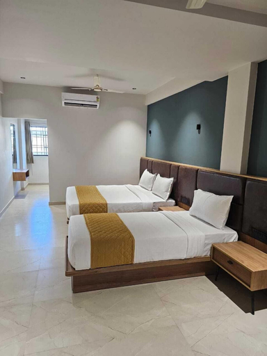Bedroom 4, Hotel Beverly Plaza Kozhikode, Kozhikode