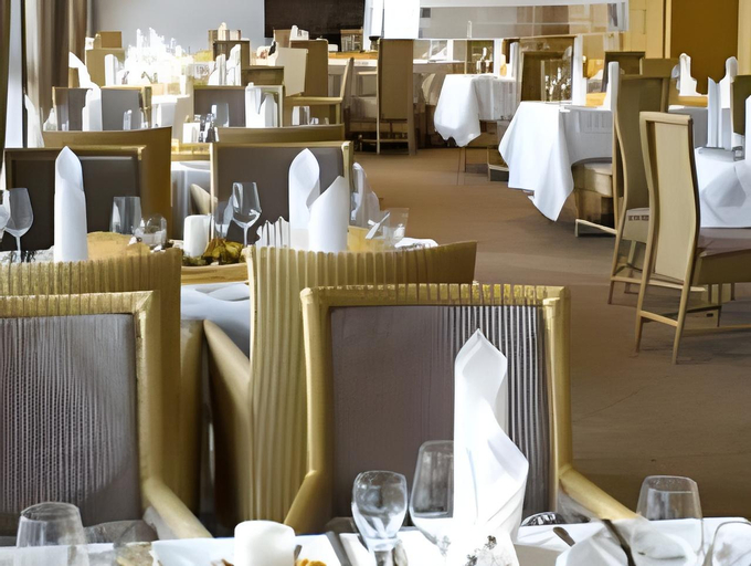 Food & Drinks 5, Golfhotel & Restaurant Lindenhof, Wetteraukreis