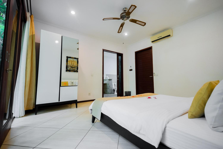 Bedroom 12