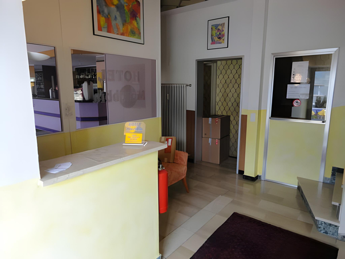Others 2, Hotel Morobbia, Bellinzona