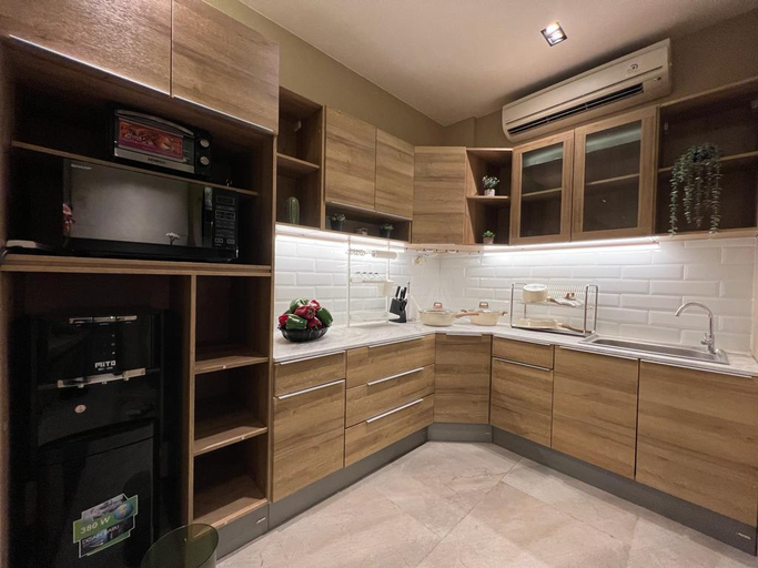 Dining Room 14