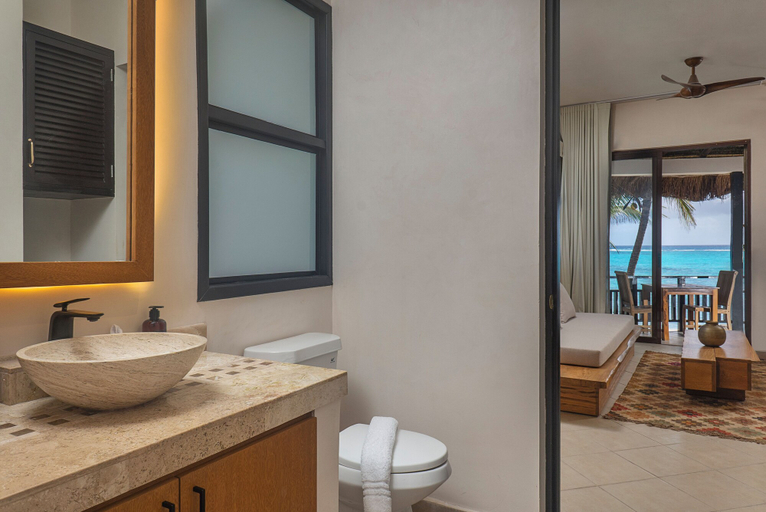 Bathroom 4, Mantaray Tulum, Cozumel