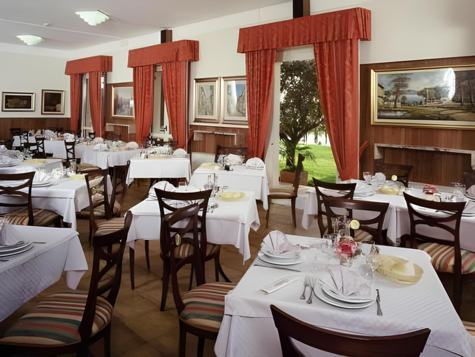 Food & Drinks 5, Miramar, Brescia
