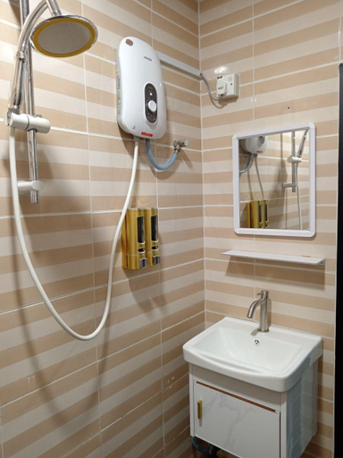 Bathroom 9