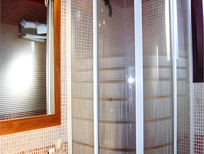 Bathroom 4, Hotel Donana Blues, Huelva