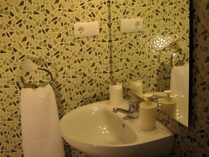 Bathroom 4, Apartamentos Corona, Cantabria