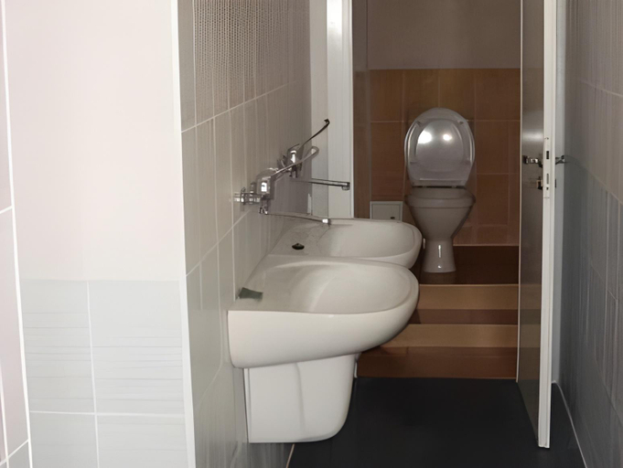Bathroom 3, Hotel Boutique TOVMED, Vinnyts'ka