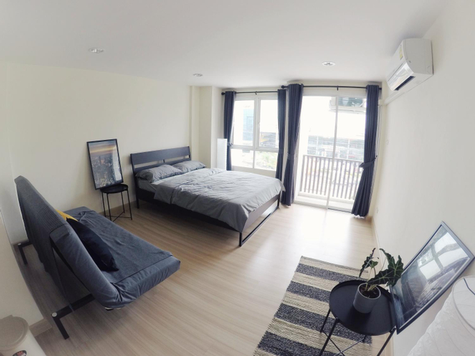 Bedroom 2, Hostbox Bangkok - King Quadruple Room, Lat Krabang