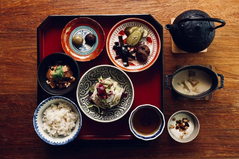 Food & Drinks 3, Hakone Honbako 箱根本箱, Hakone