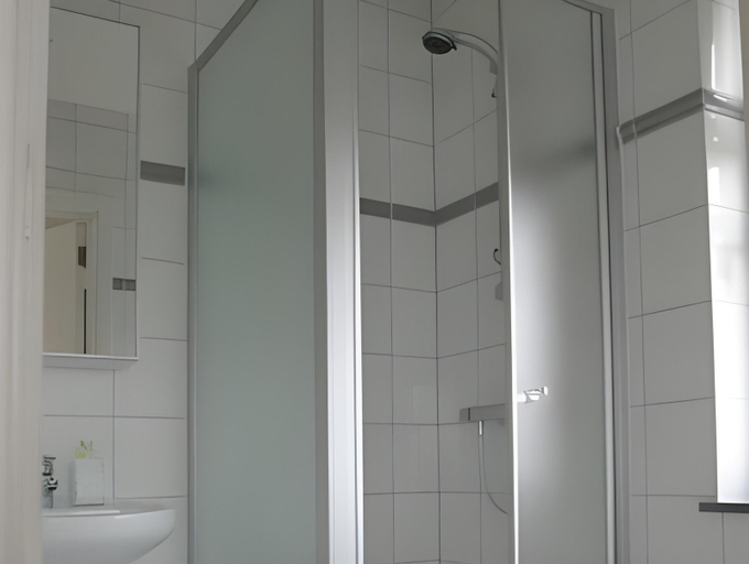 Bathroom 2, B&B Vallis Dyliae, Vlaams Brabant