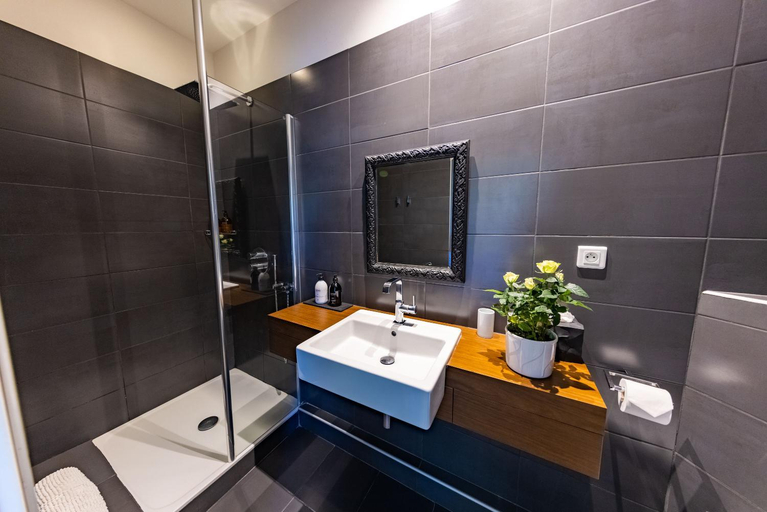 Bathroom 2, Monte Arena Chambre d'hotes, Gard