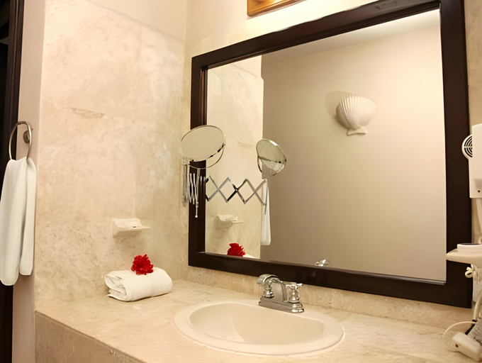Bathroom 3, Hotel & Suites El Moro, La Paz