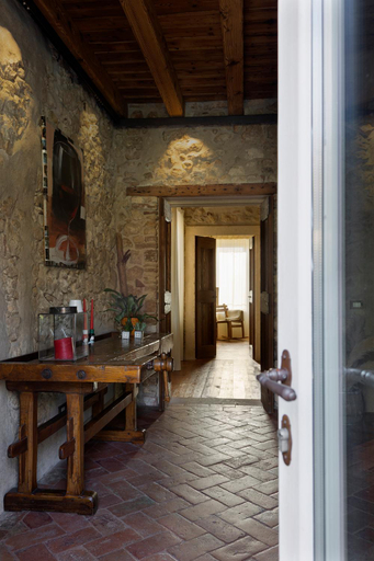 Others 4, Ca' del Buso, Verona