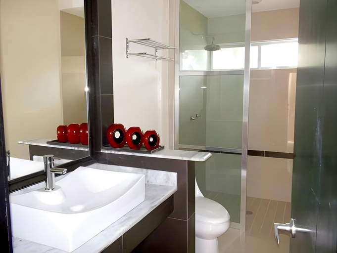 Bathroom 5, La Quinta Gran Bahia Cuastecomates, Cihuatlán