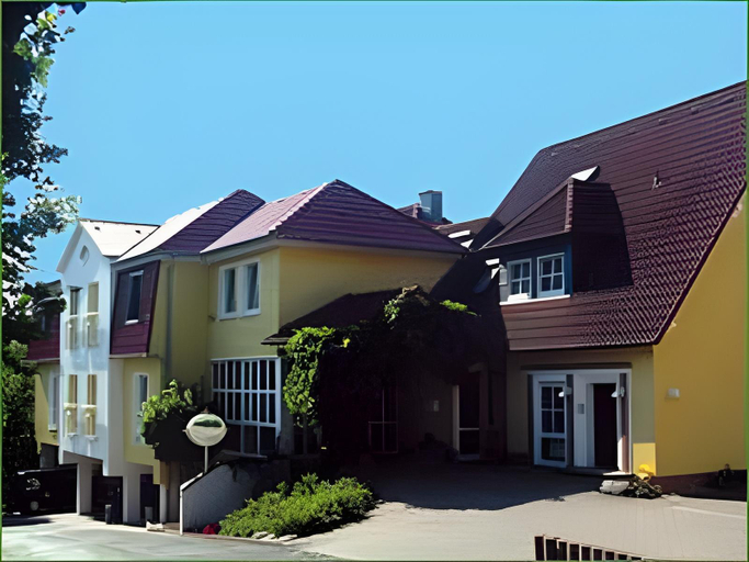 Others 3, Haus am Park, Hersfeld-Rotenburg