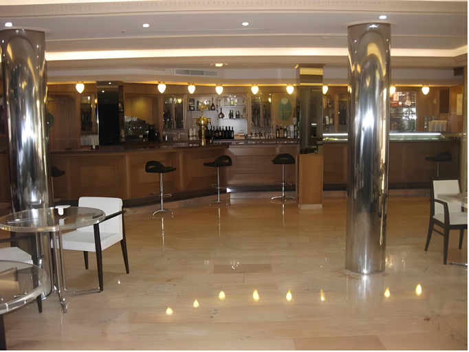 Others 4, Hotel Florida, Albacete