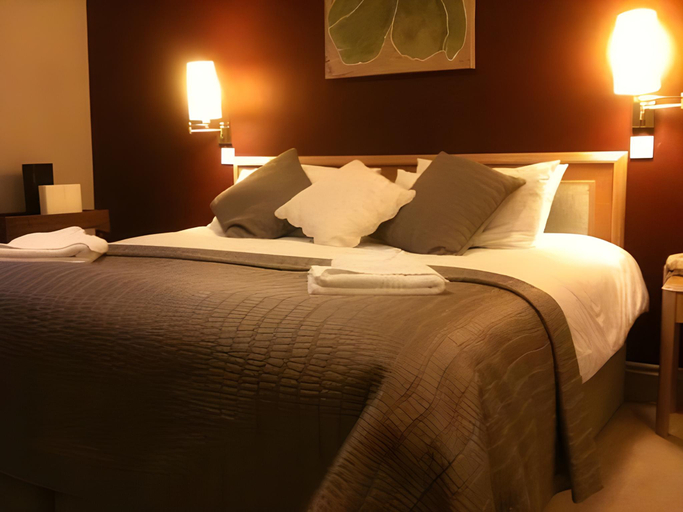 Bedroom 2, The Rochford Hotel, Essex