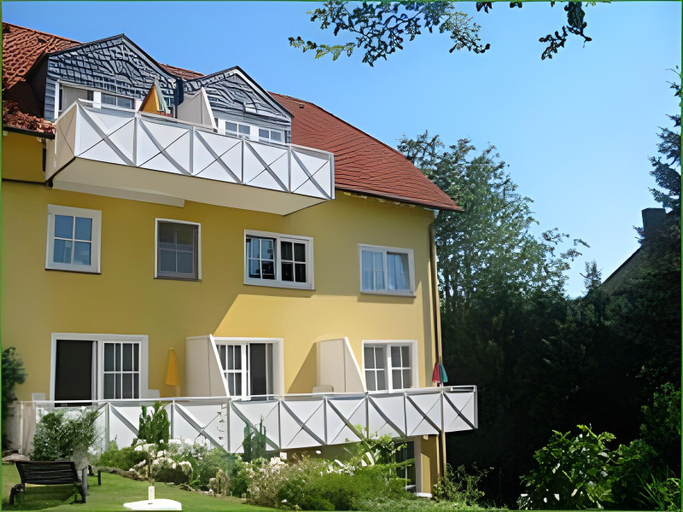 Others 4, Haus am Park, Hersfeld-Rotenburg