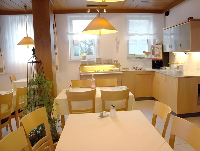 Food & Drinks 4, Hotel-garni 'Zum Weinkrug', Würzburg