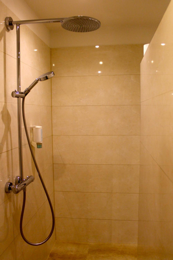 Bathroom 5