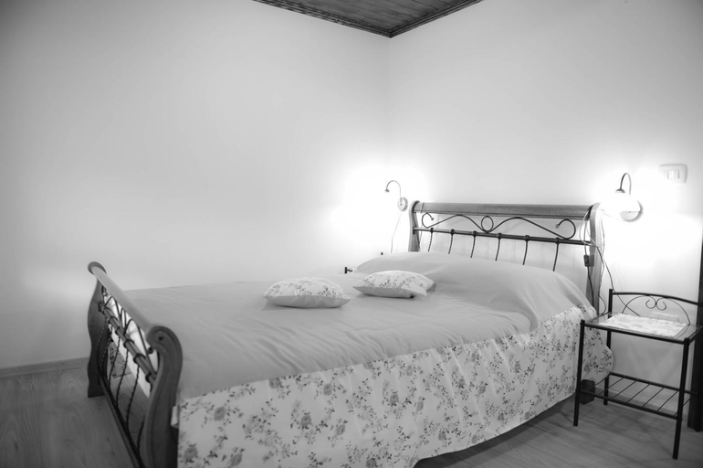 Bedroom 2, Apartmaji Kumar, Brda