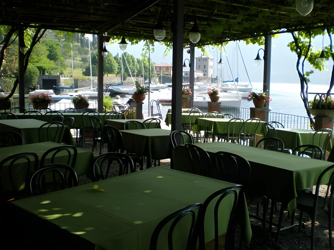 Food & Drinks 2, Locanda La Pergola, Como